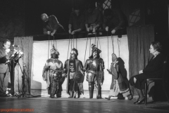 Cantastorie e pupi siciliani dall’archivio di Giuseppe Leone